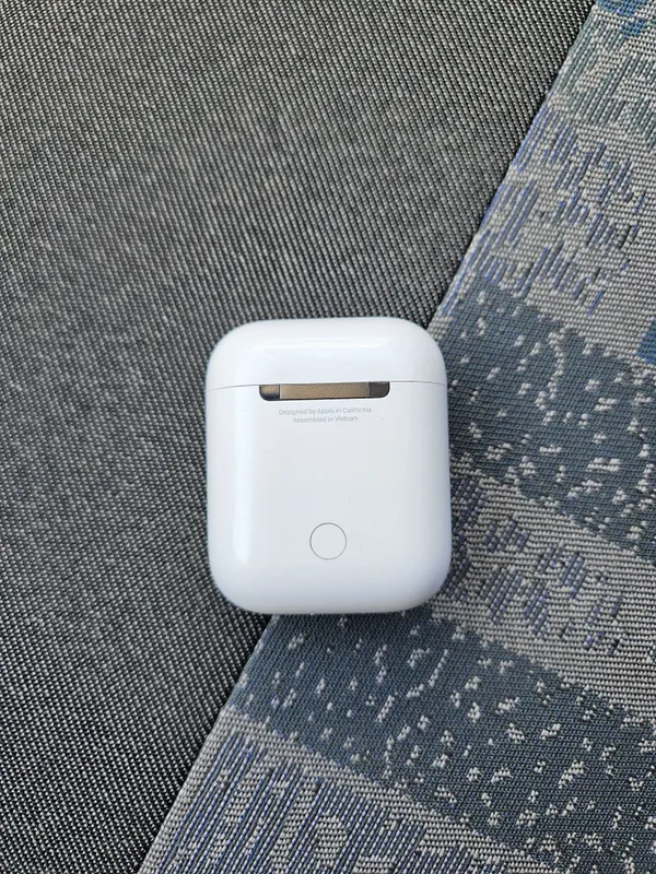 AirPods 2 orginal 2 AirPods 2 orginal 2