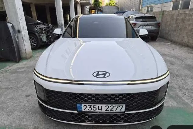 Hyundai Grandeur Calligraphy