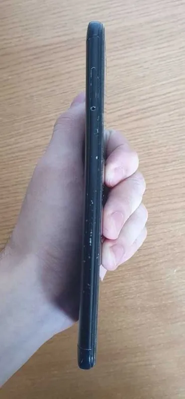 Redmi 5 plus sotaman 4
