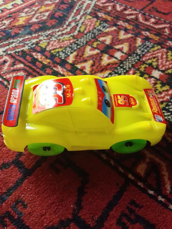 Игрушечная машина Chaqmoq makvin 2 Игрушечная машина Chaqmoq makvin 2