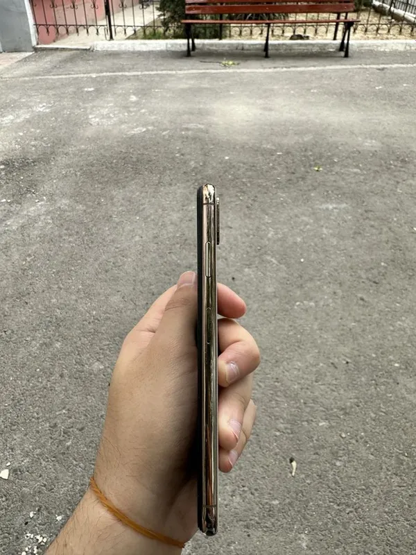 СРОЧНО продаеться iphone xs max — фото 2 СРОЧНО продаеться iphone xs max — фото 2