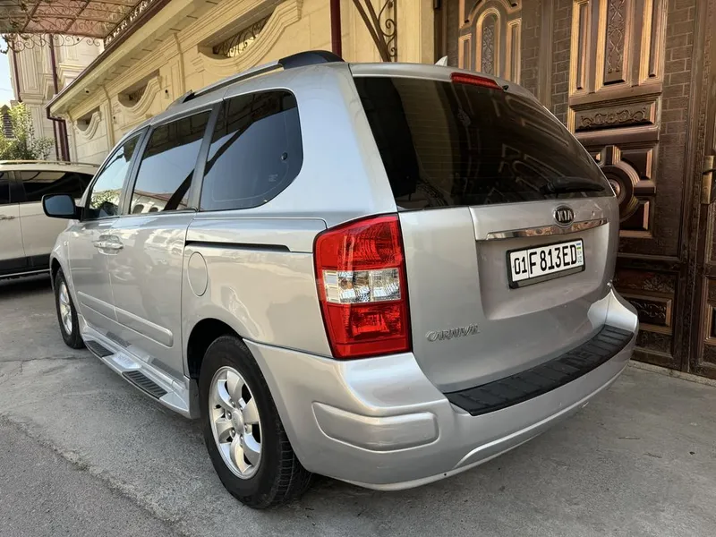 Kia carnival 9 мест 7 Kia carnival 9 мест 7