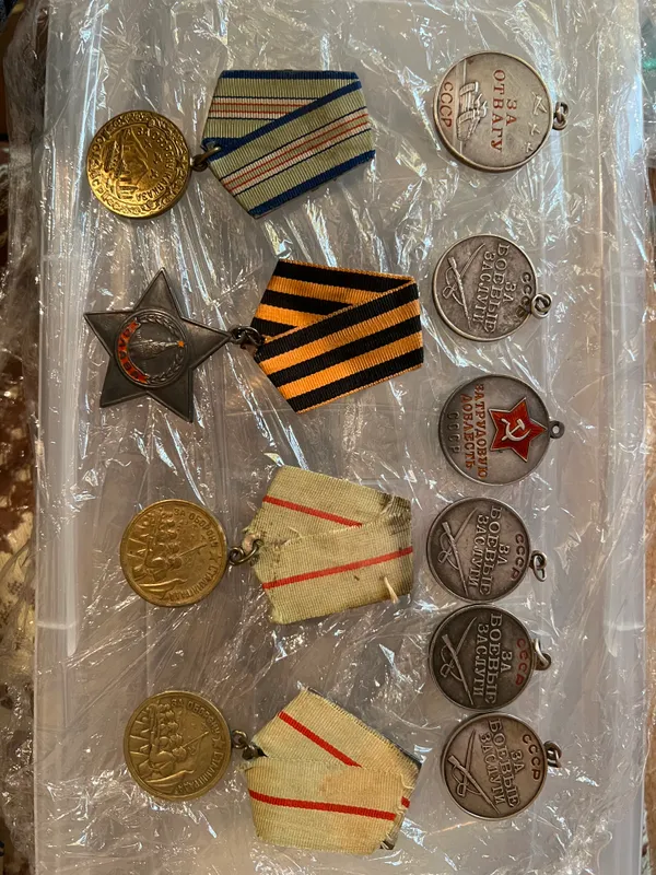 Mehnat ordenlari va medallar 9