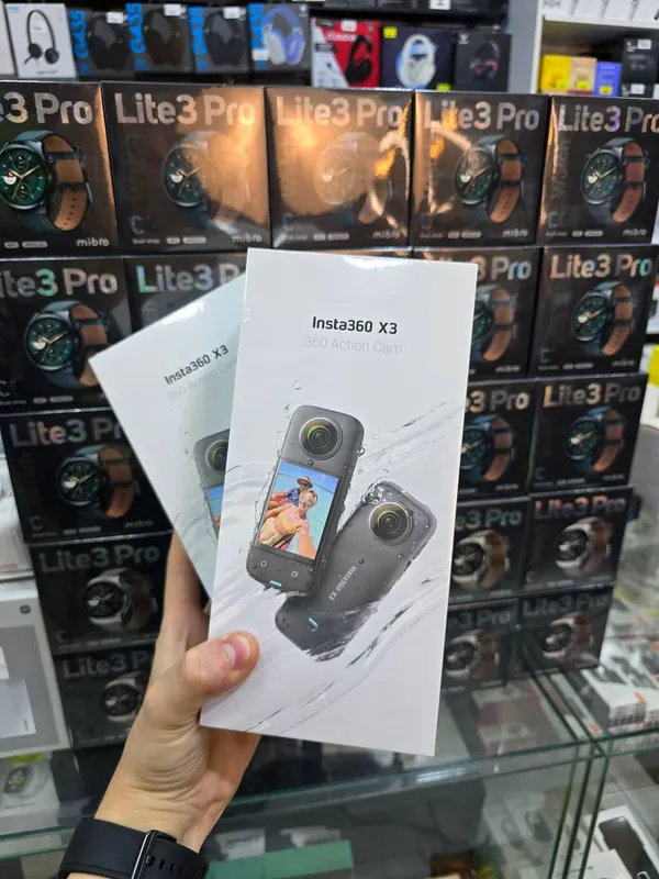 Камера insta360 x3