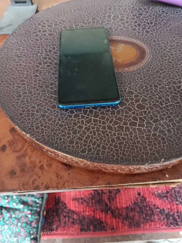 Продается Смартфон Xiaomi Mi 9T Pro 6/128GB (синий) 5 Продается Смартфон Xiaomi Mi 9T Pro 6/128GB (синий) 5