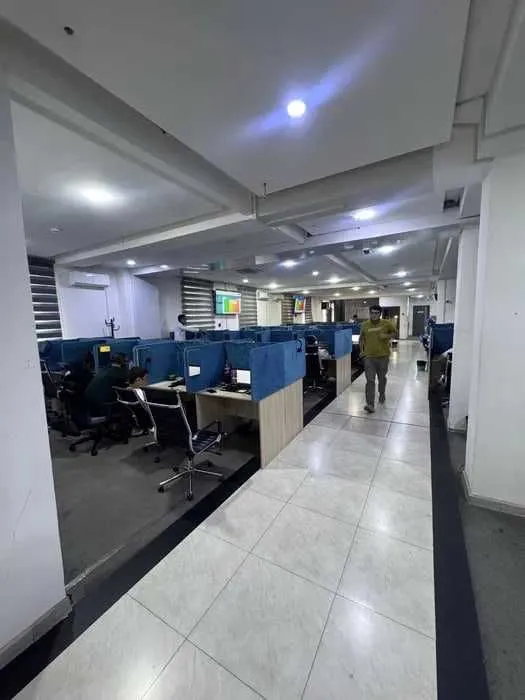 Коммерческое помещение 3 000 м² | Айбек | Бывшая Чехова 8