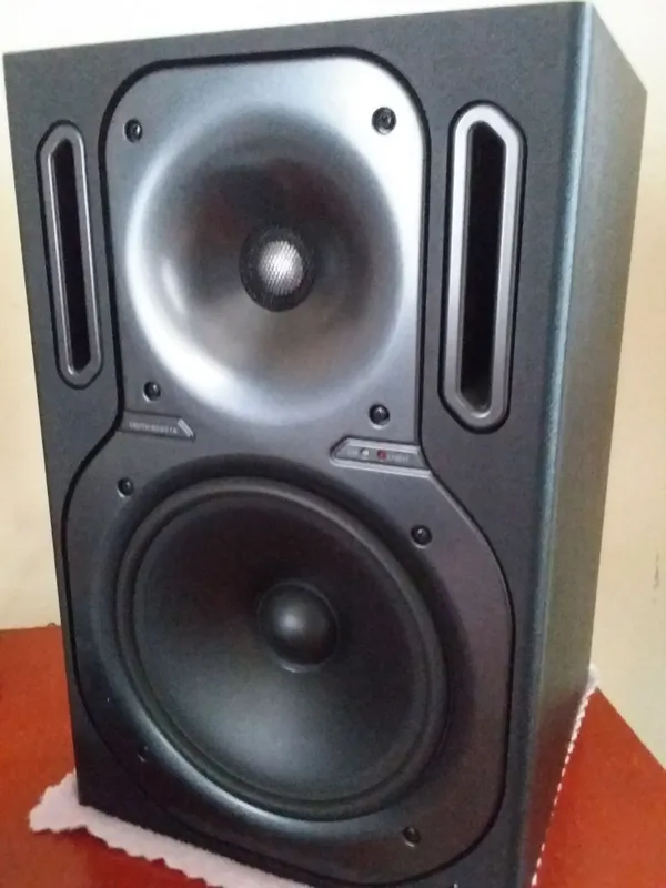 Behringer Turth B2031A Studio monitor juftligi 1