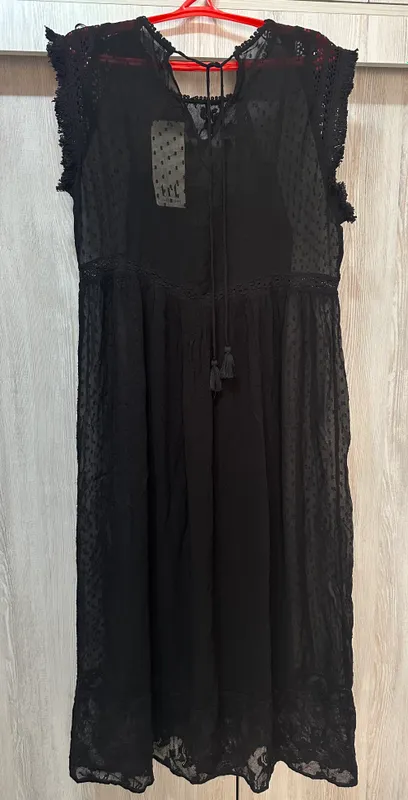 Продаю новое летнее платье от Zara коллекция TRF 1
