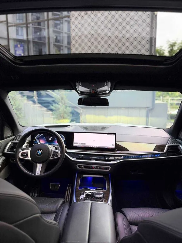 Sotuvda BMW X7 xDrive 40i — фото 8