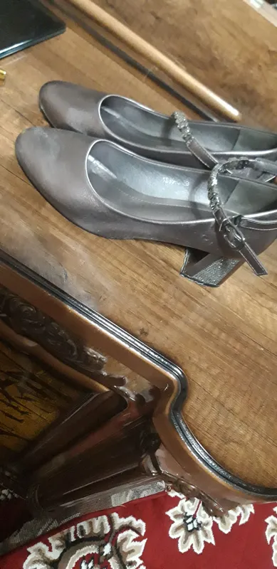 oyoq kiyim tufli 2 oyoq kiyim tufli 2