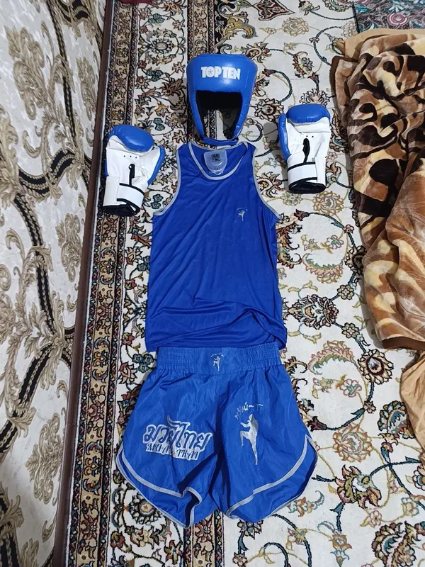 Ko'k Muaytay forma