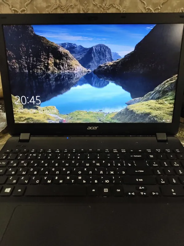 Acer Aspire E5-576 2