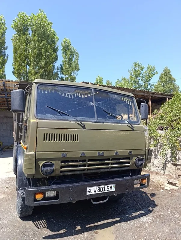 Kamaz sotiladi holati ideal 1
