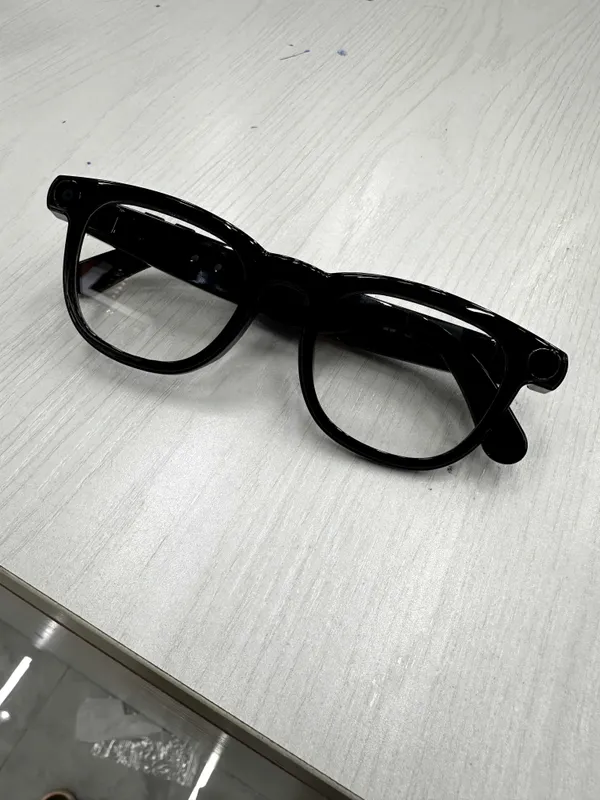 Smart Glasses aqlli ko‘zoynak – HD kamera | Умные очки с HD камерой 8 Smart Glasses aqlli ko‘zoynak – HD kamera | Умные очки с HD камерой 8