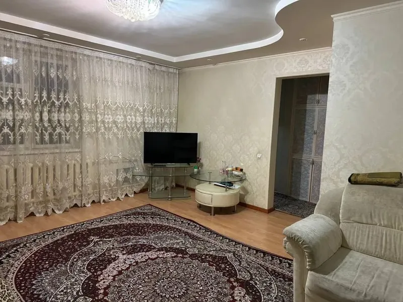 Сдается 3-комнатная квартира в Яккасарайском районе (ориентир: ул. Нукус)