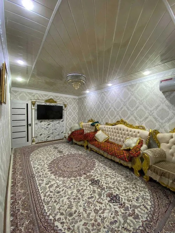 Квартира Зангиота Зиёратгохи тара, 3 хона,1 кават. Нархи 39900
