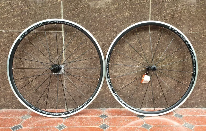 Шоссейные колёса VUELTA ZEROLITE PRO (пара) 1 Шоссейные колёса VUELTA ZEROLITE PRO (пара) 1