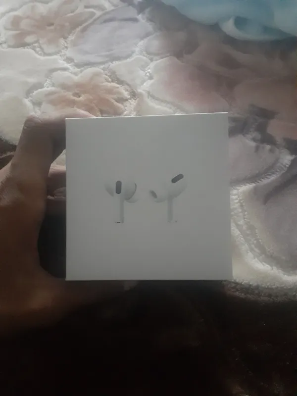 airpods yangi karopka dakumen ochilmagan