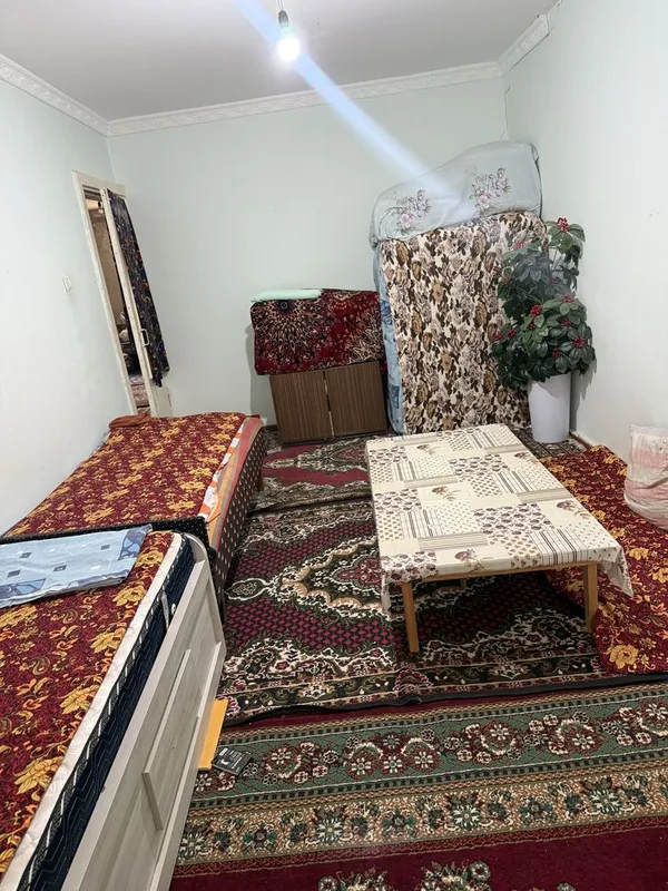СРОЧНАЯ ПРОДАЖА, 3 комнатная кравтира, Город Чирчик, 1-й микрарайон — фото 1