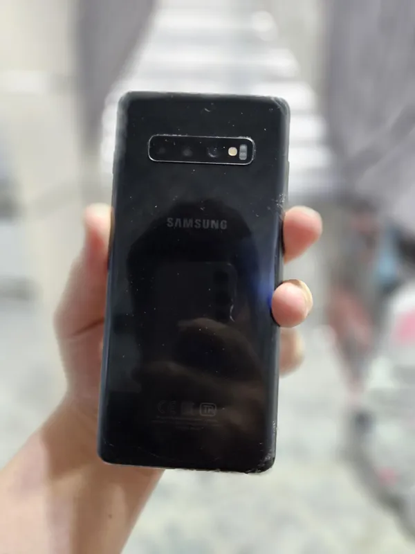 Sumsung S10+5g 128gb 1