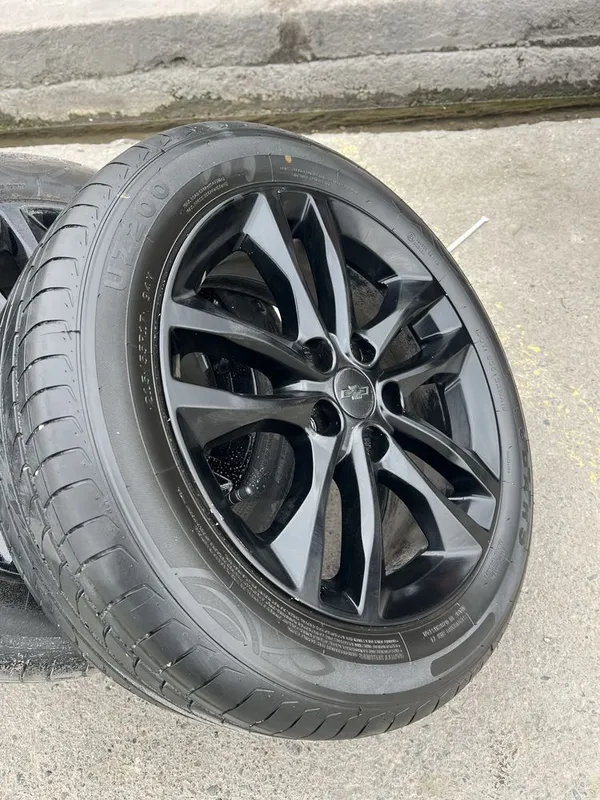 Malibu 2.4 диска балон сотилади. 2 Malibu 2.4 диска балон сотилади. 2