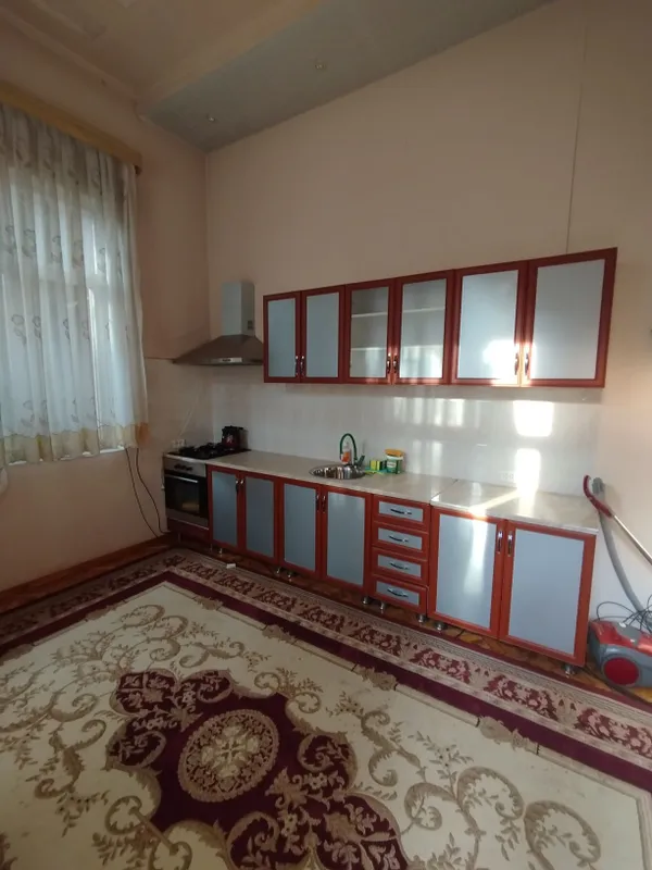 Дача в городе вдоль речки — фото 5