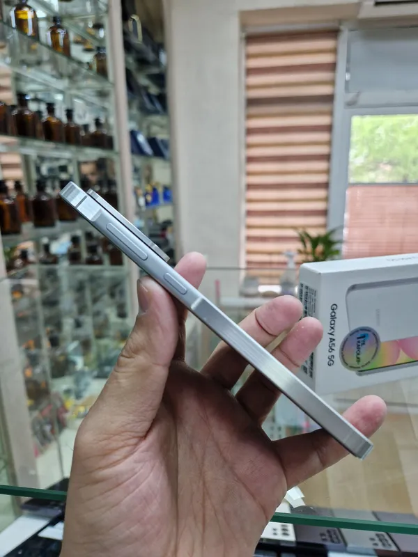 Samsung A56 3