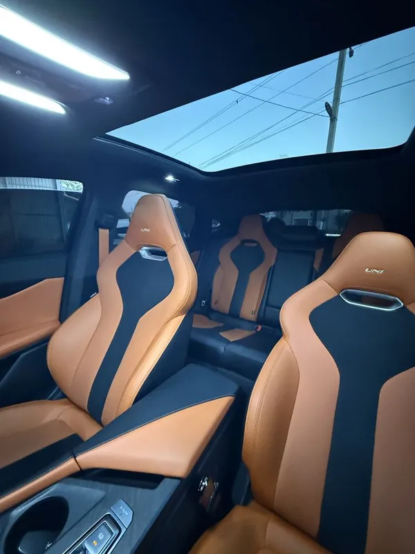 Changan UNI-V Sport 6 Changan UNI-V Sport 6