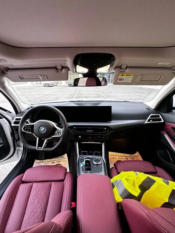 BMW i3 35L 2025 yil 3 BMW i3 35L 2025 yil 3