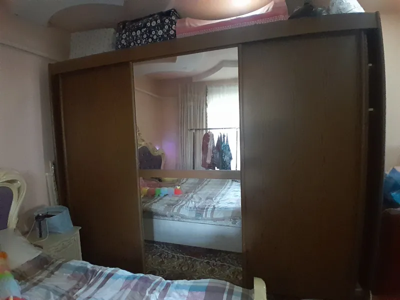 2vux spalniy mebel shikaf 2ta tumbichka kravot 2ta 1