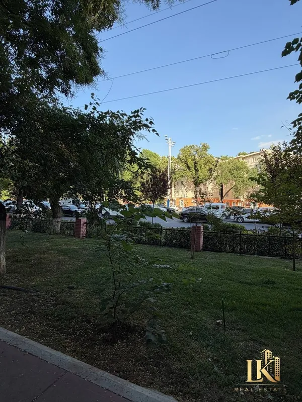 Нежилое помещение на 1-й линии вдоль дороги в Мирзо-Улугбекском районе — фото 7