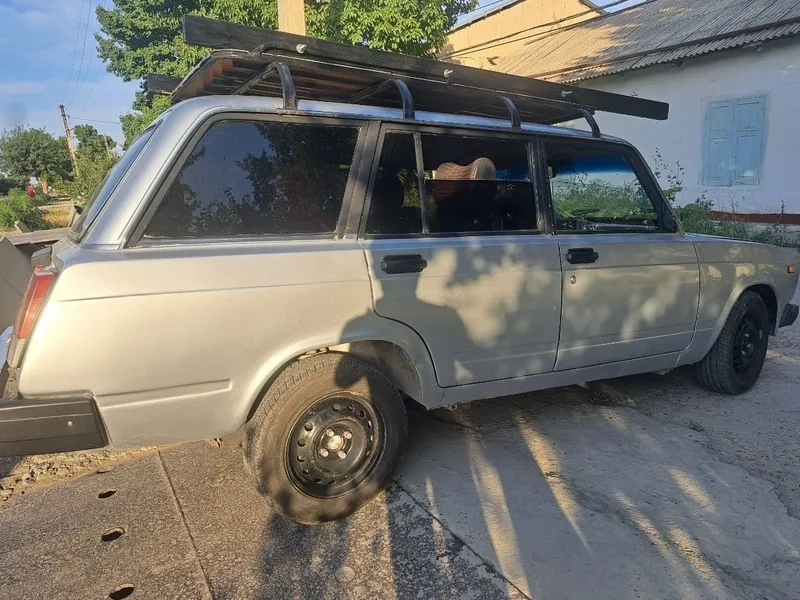Vaz 2104 sotiladi 2