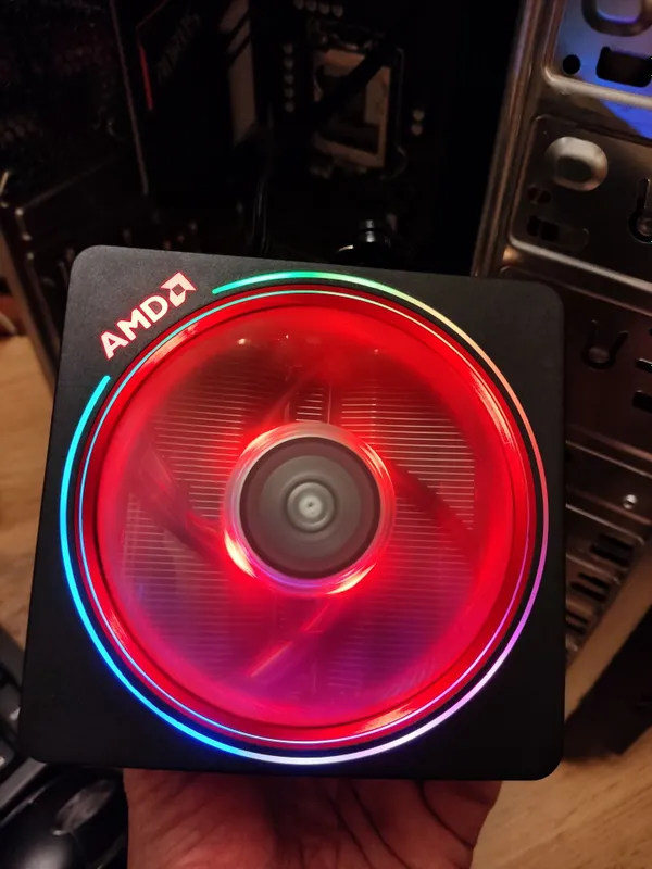 Оригинальные BOX кулеры AMD, INTEL 5 Оригинальные BOX кулеры AMD, INTEL 5