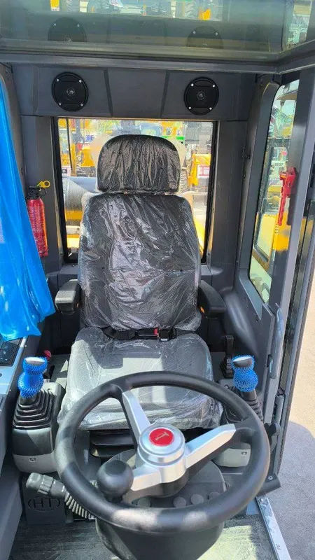 Экскаватор HENGTE модель HT130W - Cummins 6BT5.9-G2 (92 кВт) — фото 1