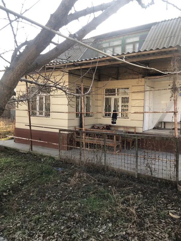 Янги Узбекистон боги рупарасида 10 сотих уй