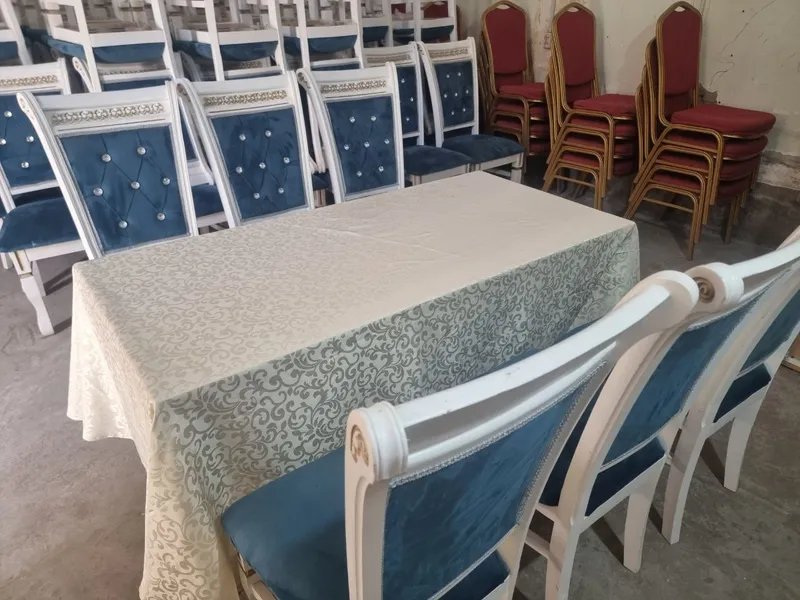 Stullar sotiladi 80 dona