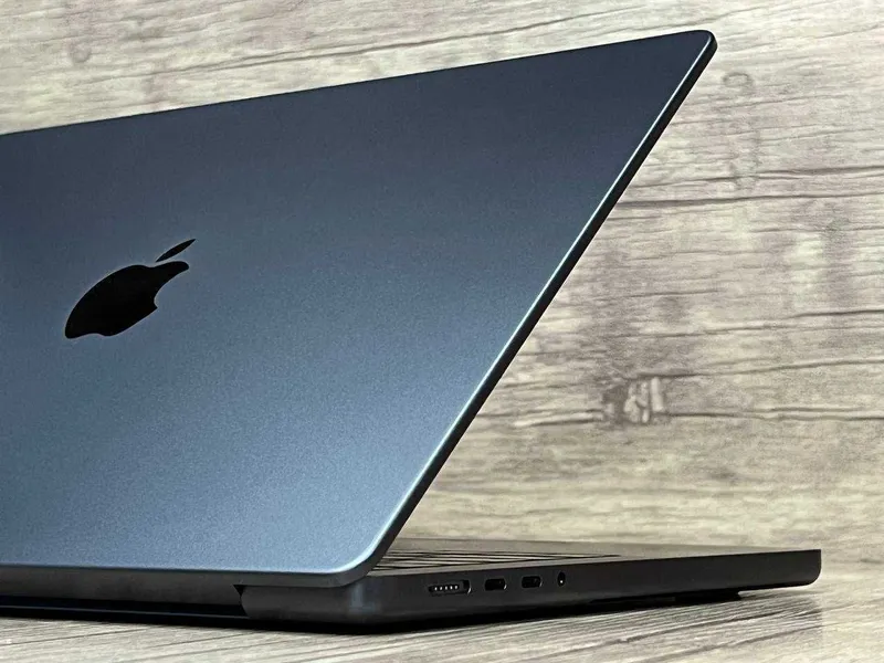 как новый MacBook Pro 14” M3 Pro/ 18Gb / 1Tb Black 3 как новый MacBook Pro 14” M3 Pro/ 18Gb / 1Tb Black 3
