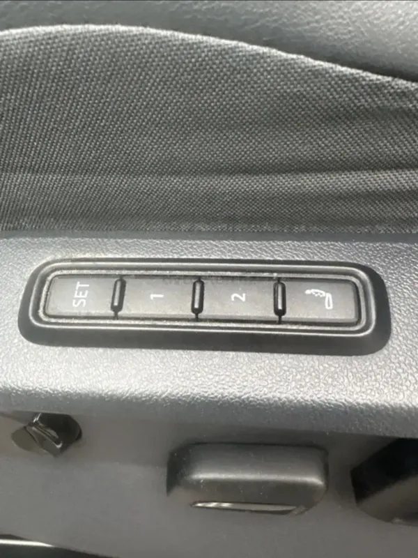 Volkswagen ID6 cross 9