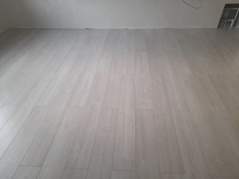 Tarket laminat teramiz 2 Tarket laminat teramiz 2