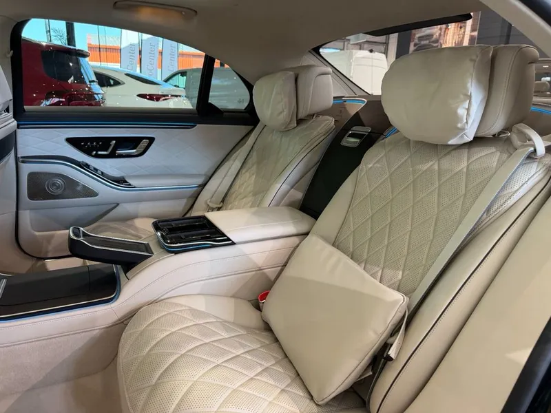 Mercedes-Benz S 580 e 4MATIC Limousine Langversion EQ Hybrid 2026 8 Mercedes-Benz S 580 e 4MATIC Limousine Langversion EQ Hybrid 2026 8