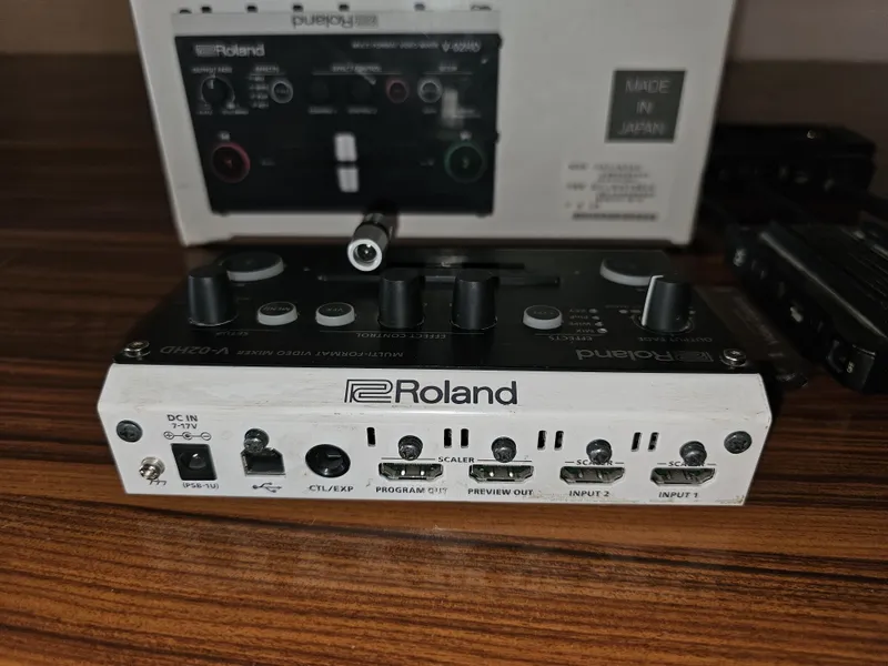 Jonli efir qilish uchun Roland mixer ( sling studio ) ( atem studio) — фото 3