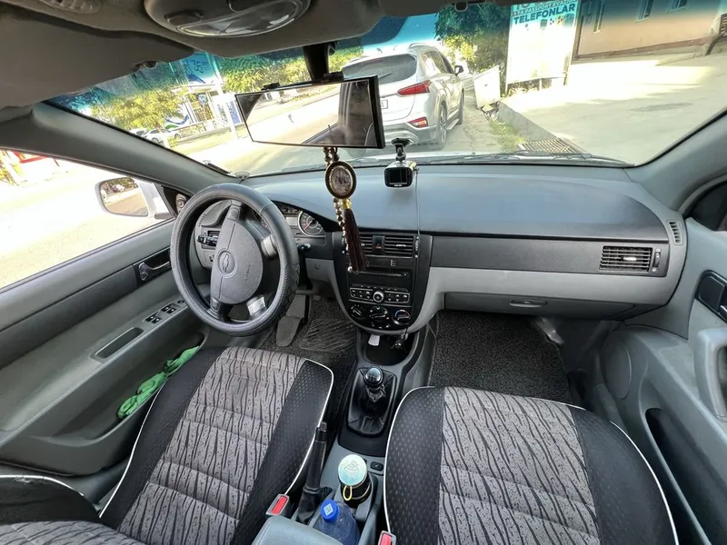 Lacetti 2019 rangi oq holati juda yaxshi kraskasi yoq toza mashina…….. 5 Lacetti 2019 rangi oq holati juda yaxshi kraskasi yoq toza mashina…….. 5