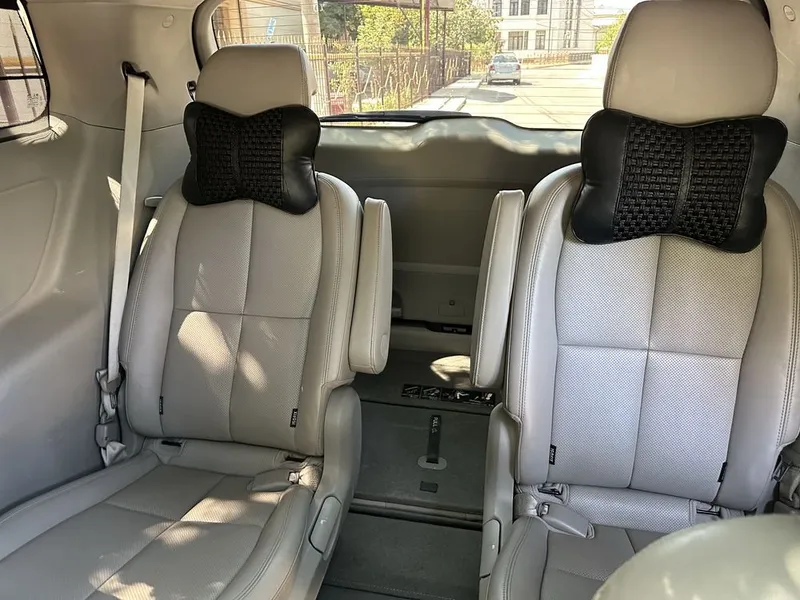 Kia Carnival енг фули 4 Kia Carnival енг фули 4