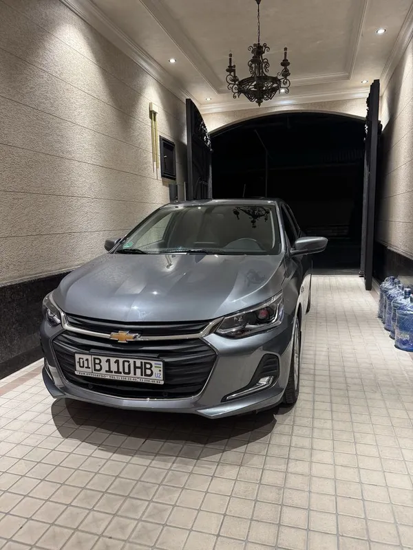 Onix premier 2 turbo 2024 1