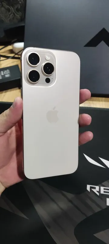 iPhone 16 pro max