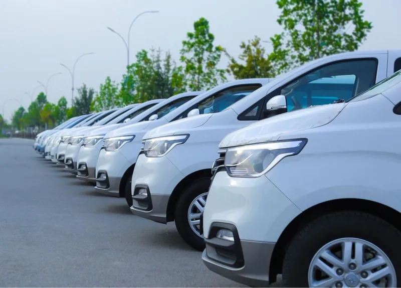 Автобусы микроавтобусы и минивены на заказ