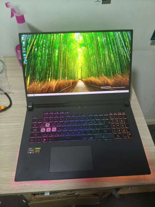 Asus Rog G17 360Hz , rtx 3060 6gb , Ryzen 7 6800H, ddr5 16/512 1 Asus Rog G17 360Hz , rtx 3060 6gb , Ryzen 7 6800H, ddr5 16/512 1