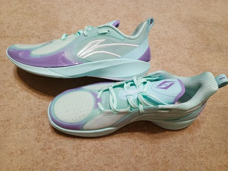 Новые кроссы, Li ning, 45 размер, оригинал 5 Новые кроссы, Li ning, 45 размер, оригинал 5