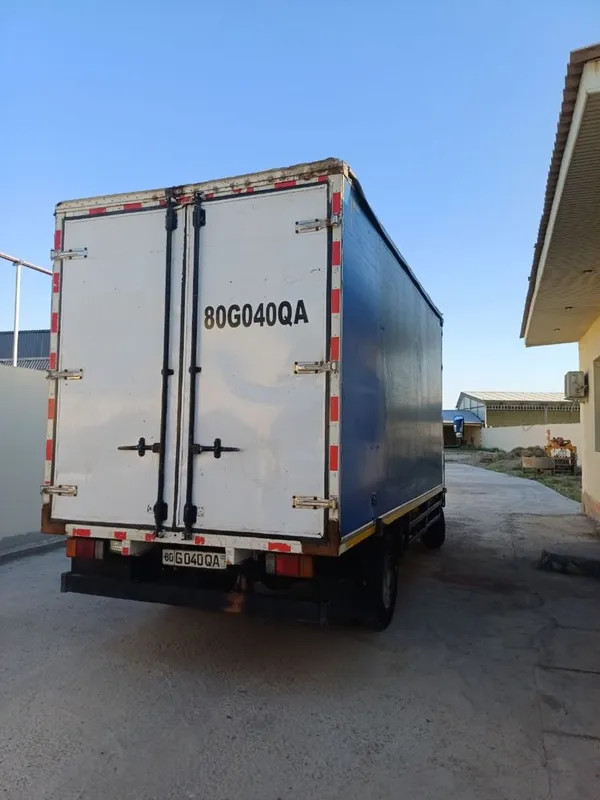 Isuzu sotiladi. Yili 2013. Zavodskoy turbina.6ta yangi balon qilingan. 3 Isuzu sotiladi. Yili 2013. Zavodskoy turbina.6ta yangi balon qilingan. 3