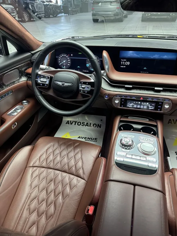 Genesis G90 Limousine 5 Genesis G90 Limousine 5